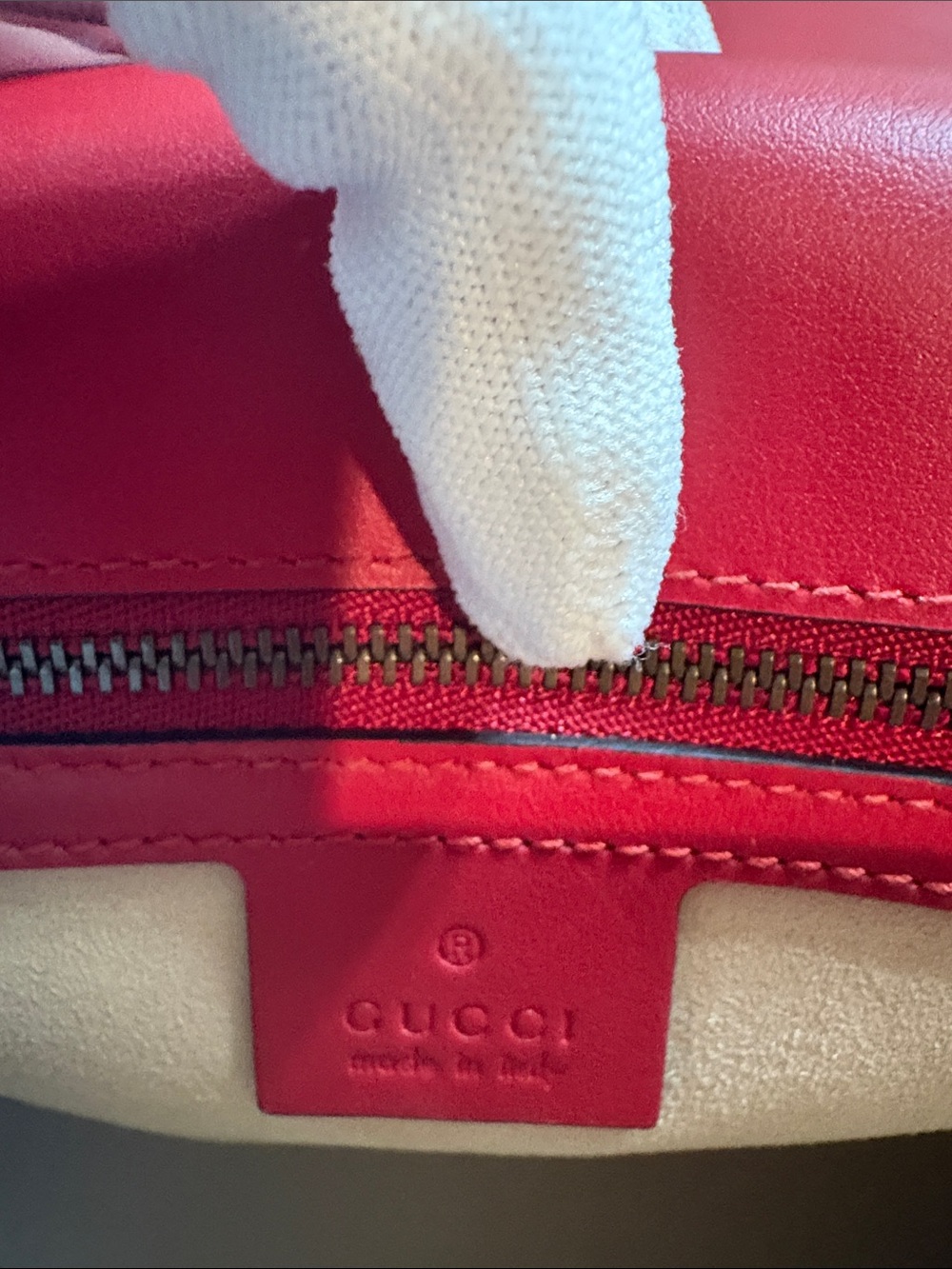 GUCCI GG Marmont Small Matelasśe Top Handle/Crossbody Bag - Picture 12 of 17